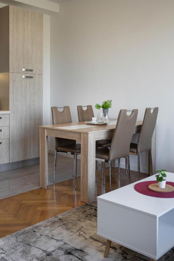 Spacious 2Bdr Apartment- Skyline View ザグレブ エクステリア 写真